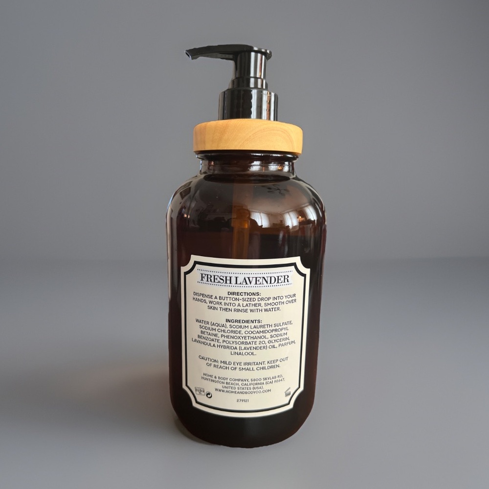 PREMIUM FRESH LAVENDER LIQUID HAND SOAP IN GLASS BOTTLE - Picture 2 of 2